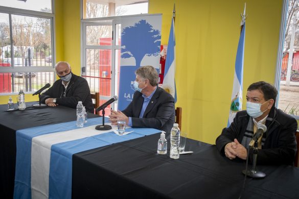 Ziliotto firmó convenios por más de $34 millones para infraestructura en Parera, Rancul y Conhello