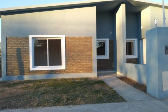Plan Mi Casa: cinco familias de Van Praet recibieron sus viviendas
