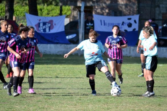 Fútbol femenino: las semifinalistas del Provincial