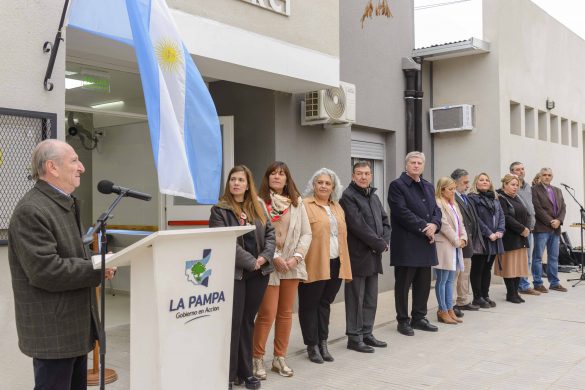 Ziliotto inauguró la ampliación y refacción del Establecimiento Asistencial de Anguil