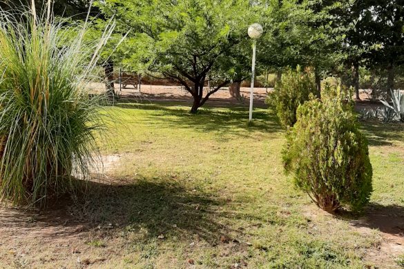 «Los Perales» Alojamiento por día en 25 de Mayo, La Pampa