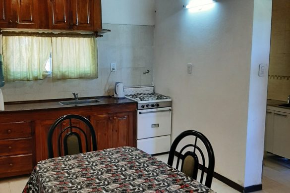 «Los Perales» Alojamiento por día en 25 de Mayo, La Pampa