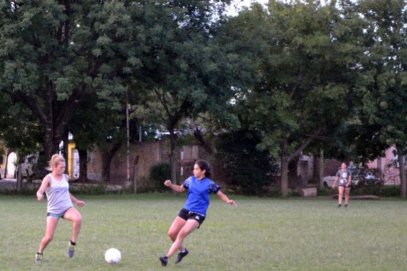 «Sin Límites» se ilusiona con levantar la copa mayor del Provincial de Fútbol Femenino