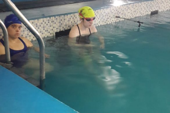 Deporte adaptado: concentró la natación