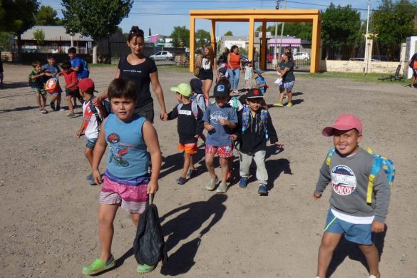Alta participación y alimentación saludable en la colonia de vacaciones de 25 de Mayo