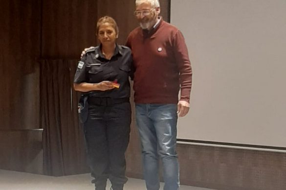 Homenajearon a personal de bomberos de 25 de Mayo por su servicio a la comunidad