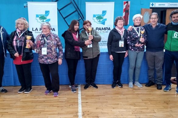 Los Juegos Deportivos para Personas Mayores tuvieron su premiación