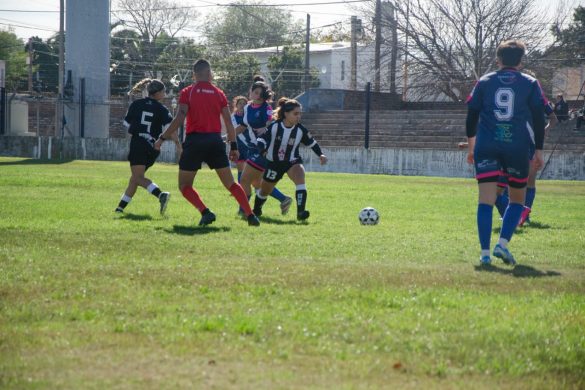 Fútbol femenino: apoyo de Gobierno para los equipos en la Copa Federal