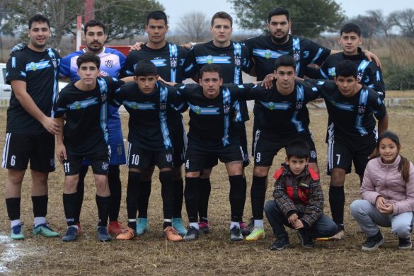 Fútbol Municipal: cuatro equipos para un lugar en la B del Apertura