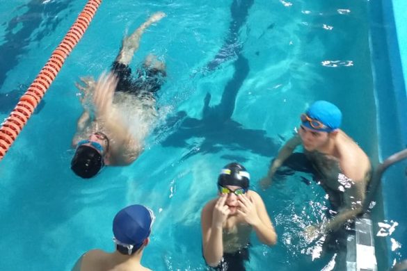 Deporte Adaptado: concentraciones de atletismo y natación