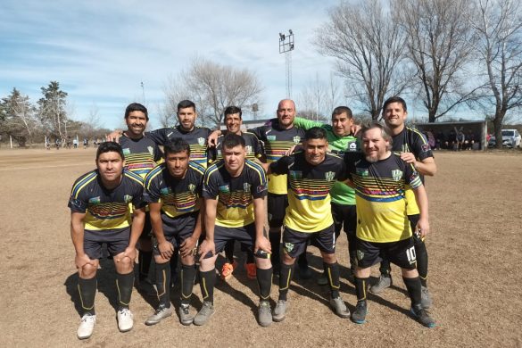 Fútbol Senior: la zona oeste en acción