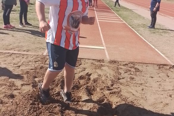 Deporte Adaptado: concentraciones de atletismo y natación