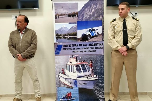 Bomberos se capacitaron en conducción náutica y mantenimiento de motores fuera de borda
