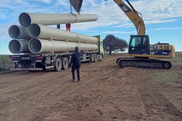Acueducto a General Pico: llegaron los primeros caños para iniciar la obra