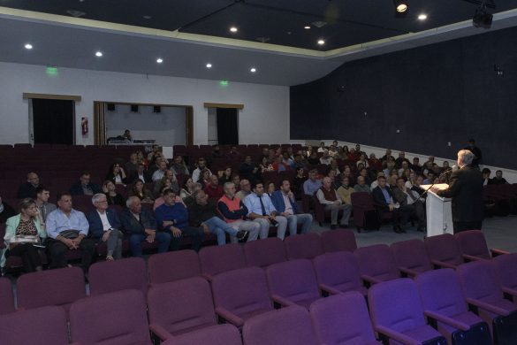«Les pido que me acompañen a defender un modelo de provincia, a defender La Pampa», dijo el Gobernador