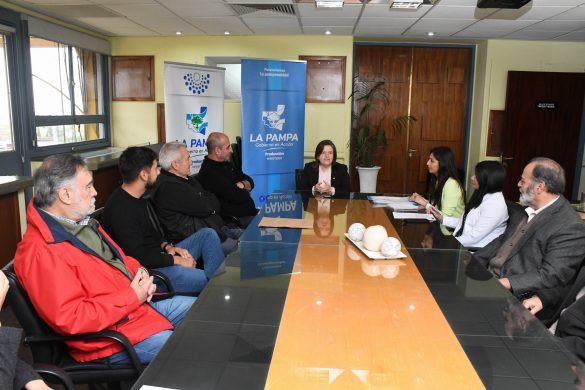 Entregaron Aportes No Reembolsables para productores vitivinícolas afectados por heladas tardías