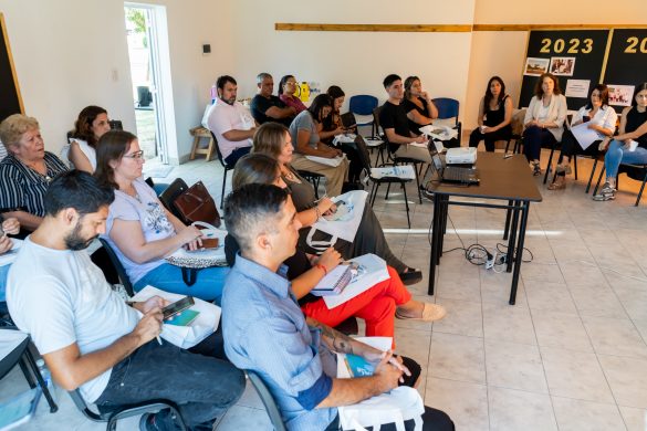 Trabajo territorial de Producción para difundir políticas públicas en municipios del interior