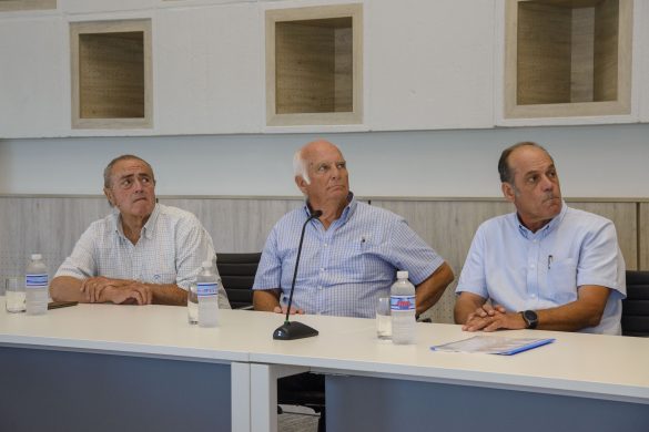 Ziliotto detalló los proyectos de acueductos ganaderos a dirigentes de CARBAP