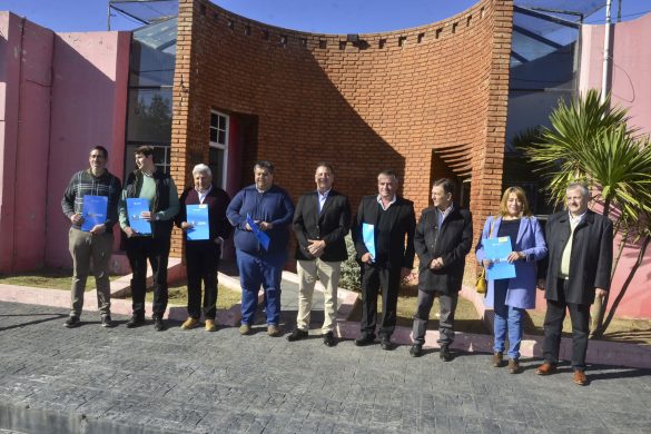 Seis localidades firmaron convenios para viviendas del Plan “Mi Casa 4”