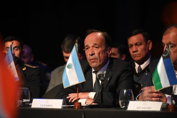 Reclamo por el Atuel y compromiso con la seguridad: planteo pampeano en reunión nacional