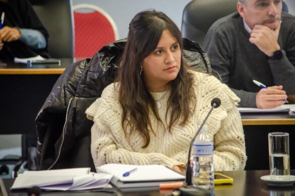 Trapaglia, Rivas y Viara denuncian por amenazas al Secretario de Luz y Fuerza, Julio Acosta
